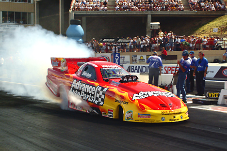 Advance Auto Intitle Nhra Racing on Drag Racing Picture Of The Day   Photo Review  2003 Nhra Mile High