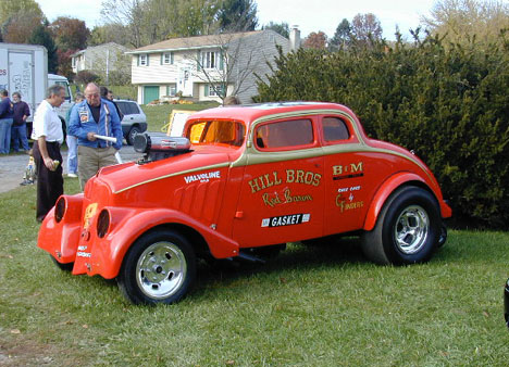 Ken Kull's Hill Bros. gasser resto looked great. Ken's dad wore the jacket awarded to Pete Hill when he set the record at OCIR. Photo by Bob Fermier