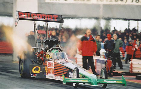 Micke Kagered has an awesome 2001, winning the Swedish TF title and running a 5.79 in his alky funny. Photo by Tog