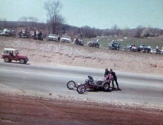 Digger ready to go at Dover Dragstrip. Photo by Tom DeLello