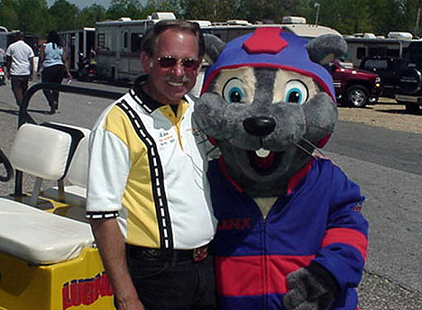 Mike Yohn of the Bruce Mullins FC was helping Bunny this weekend. Here he meets "Lugnut," the new MIR mascot. Photo by Tim Pratt