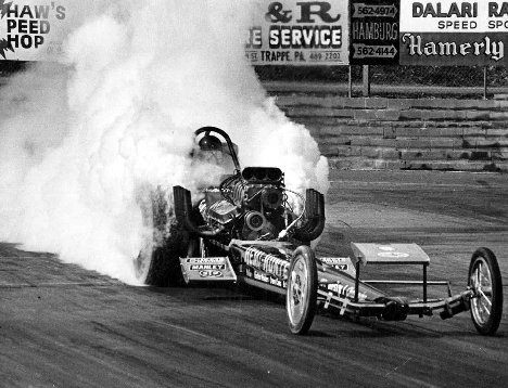 The Hemi Hunter lays down a fogbank. Photo thanks to The Hemi Hunter