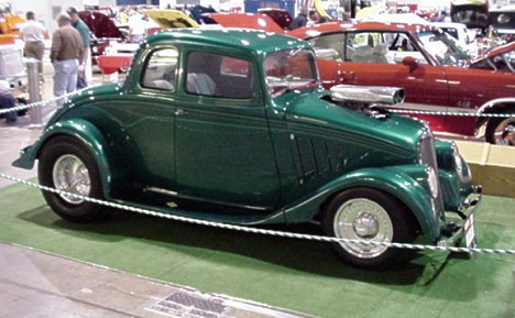 Clean little '33 Willys was there. You don't realize how short these cars are until you see one up close. Photo by Tim Pratt