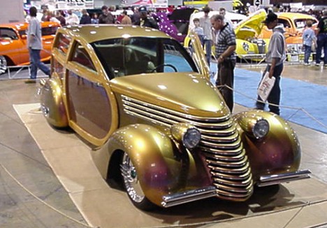 It's becoming clear that we should have taken better notes. Looks like a Phaeton of some sort. Can you name it? Photo by Tim Pratt