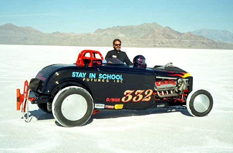 Ron Tesinsky goes 200+ on the salt in a 301 inch Hemi powered '32 Ford! Photo by Gail Tesinsky